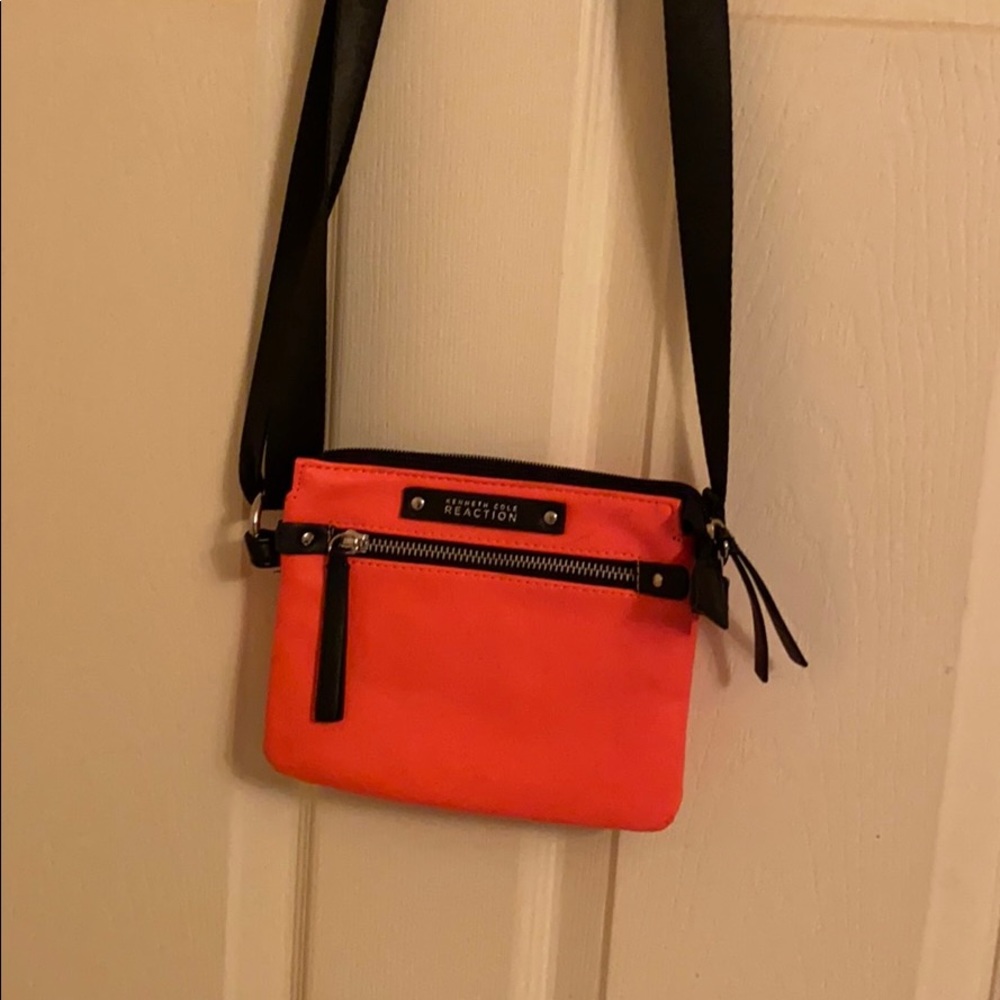 Kenneth Cole Reaction crossbody bag